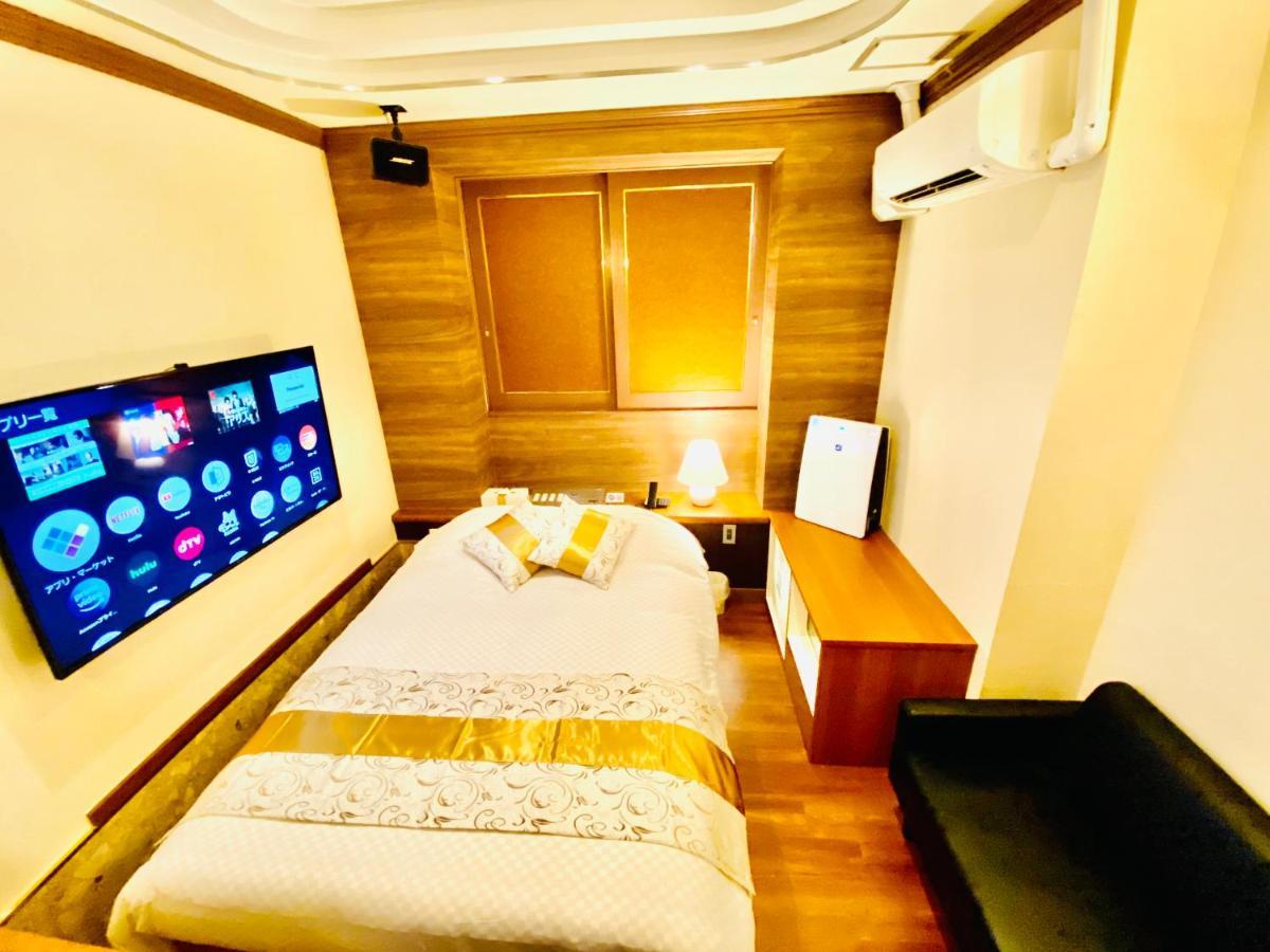 Hotel Crystal 大人専用 Prefektura Tokio Exteriér fotografie