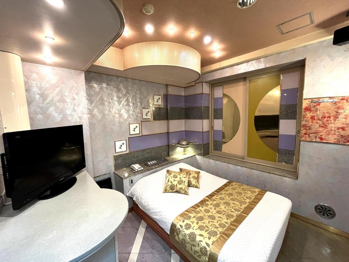 Hotel Crystal 大人専用 Prefektura Tokio Exteriér fotografie