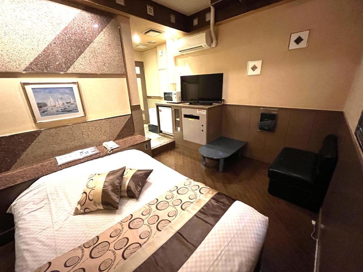 Hotel Crystal 大人専用 Prefektura Tokio Exteriér fotografie