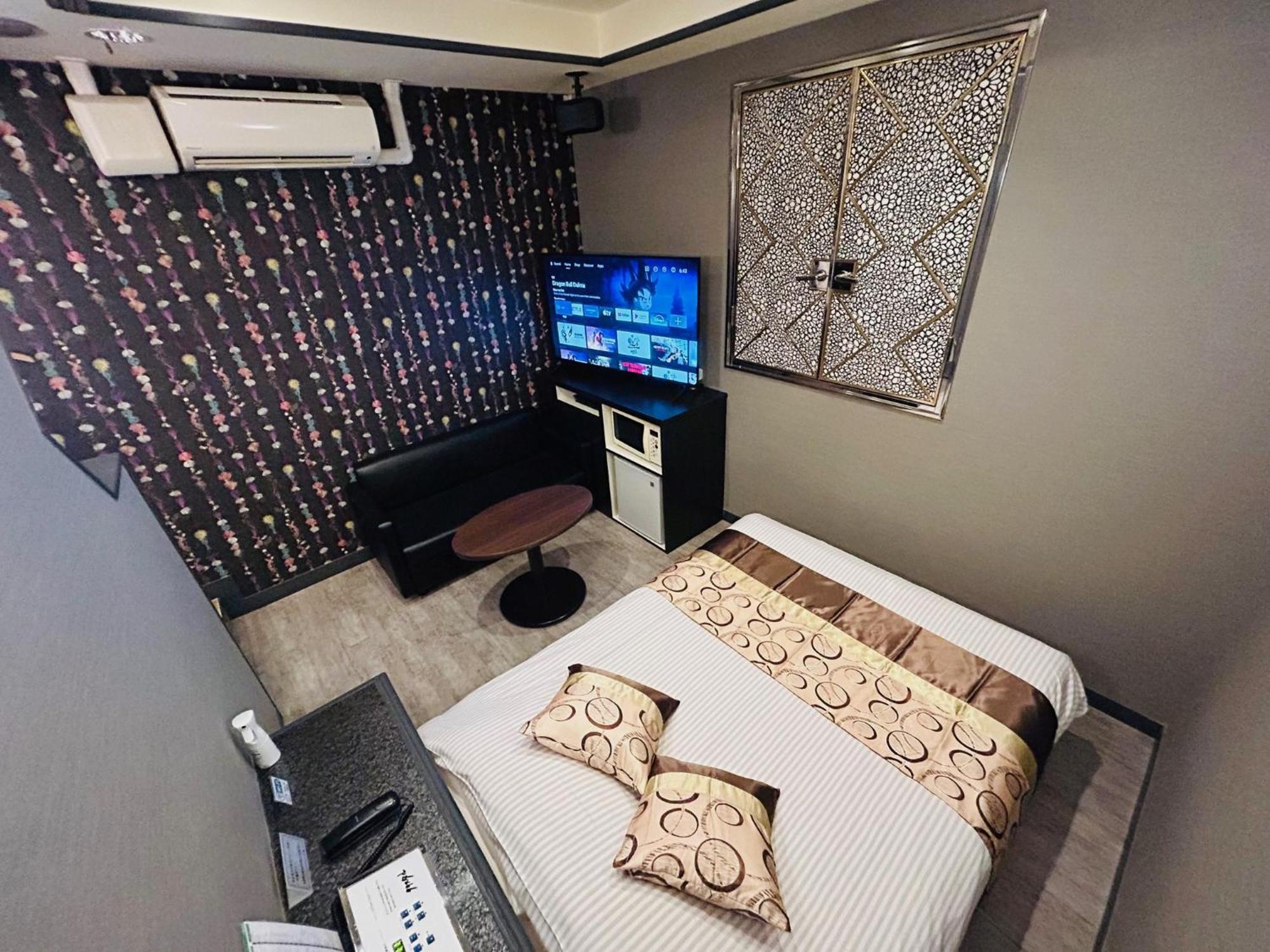Hotel Crystal 大人専用 Prefektura Tokio Exteriér fotografie